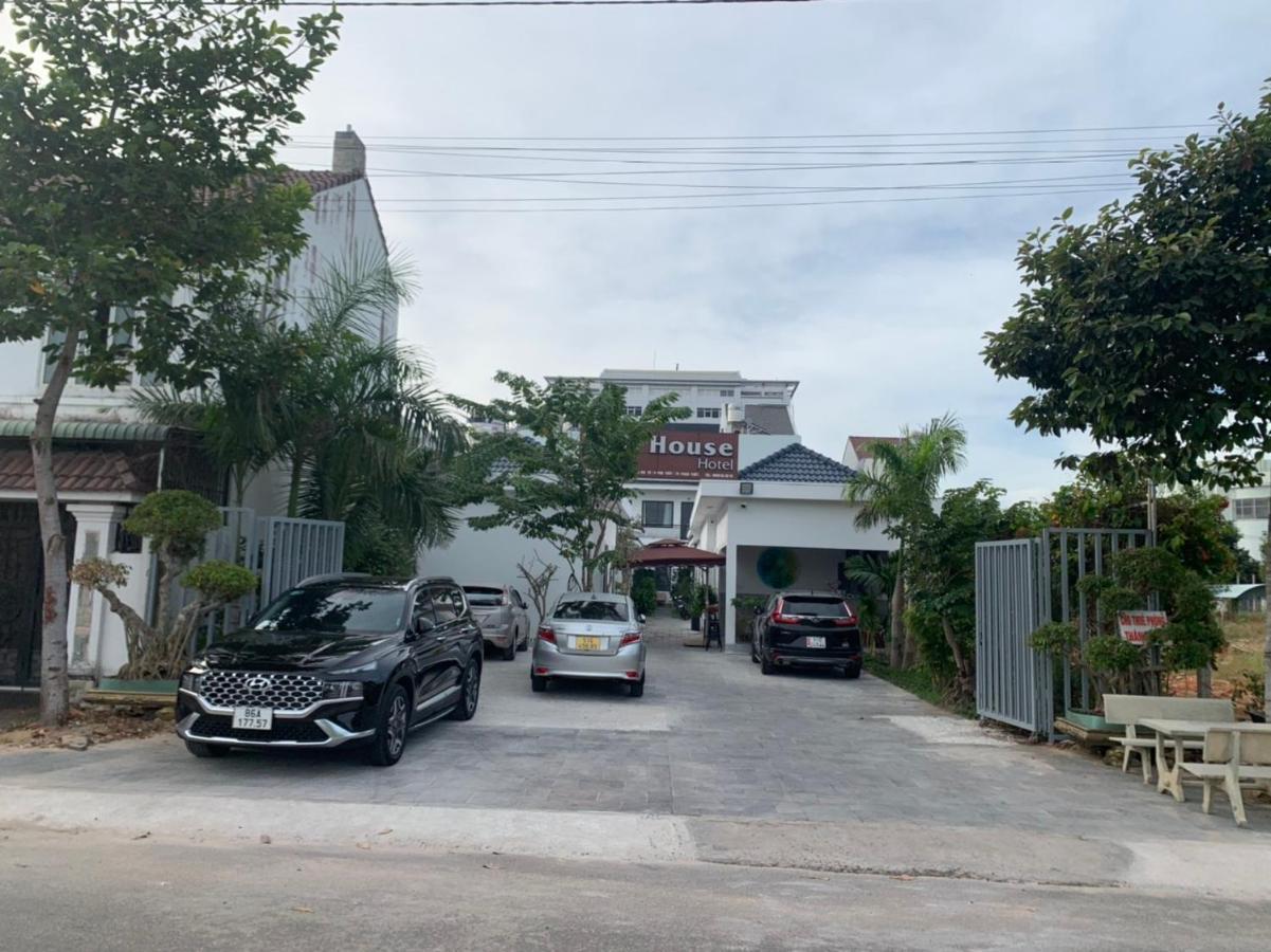 P'House Hotel Phan Thiet Kültér fotó
